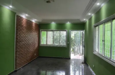 Casa com 3 quartos para alugar na Vila Campanela, São Paulo 