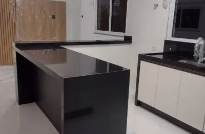 Casa com 2 quartos para alugar no Jardim Graziela, Barueri 