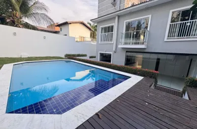 Casa em condomínio fechado com 5 quartos à venda na Avenida Érico Gonçalves Preza Filho, Jardim Itália, Cuiabá