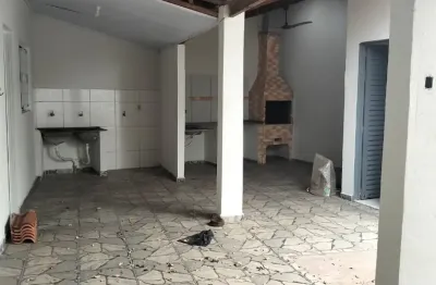 Casa em condomínio fechado com 3 quartos para alugar na Rua João de Barro, Recanto dos Pássaros, Cuiabá