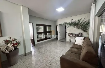 Casa com 4 quartos à venda na Rua Geraldo Serrano, 2446, Catalão, Divinópolis