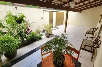 Casa com 3 quartos à venda na Rua Gustavo Corsão, 690, Morada Nova, Divinópolis