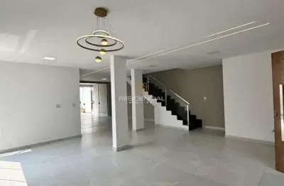 Casa com 4 quartos à venda na Rua Antônio Benjamim dos Santos, 60, Residencial Doutor Walchir Resende Costa, Divinópolis