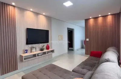 Casa com 3 quartos à venda na Rua Josefina Machado, 101, São Roque, Divinópolis