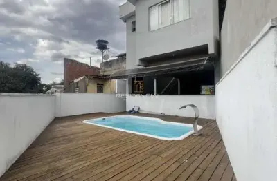 Casa com 3 quartos à venda na Rua Caracas, 550, Belvedere, Divinópolis