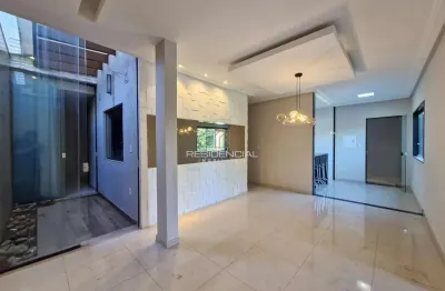 Casa com 4 quartos à venda na Rua Ubirajara Santos, 201, Manoel Valinhas, Divinópolis