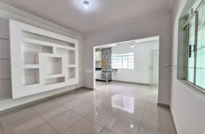 Casa com 3 quartos à venda na Rua Raimundo Correa, 935, Morada Nova, Divinópolis