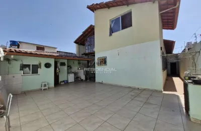 Casa com 4 quartos à venda na Rua Dom Pedro I, 945, Sidil, Divinópolis