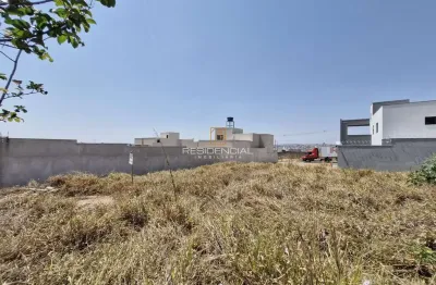Terreno à venda na Rua Levi Fernandes Júnior, SN, Residencial Altaville, Divinópolis