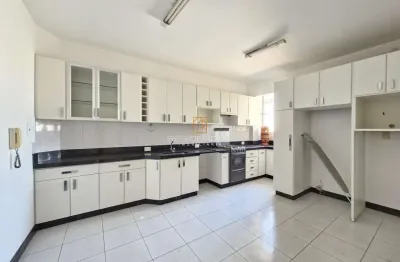 Apartamento com 3 quartos à venda na Rua Ceará, 1145, Centro, Divinópolis