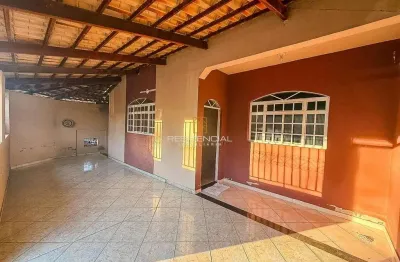 Casa com 3 quartos à venda na Rua Arnaldo Carlos Guimarães, 501, Santa Tereza, Divinópolis