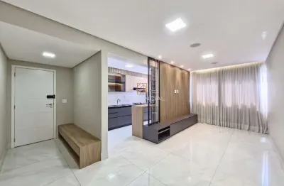 Apartamento semimobiliado à venda no centro 03 quartos 01 suite, cozinha