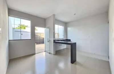 Casa a venda no bairro lagoa park 02 quartos 01 suite, quintal, 02 vagas garagem