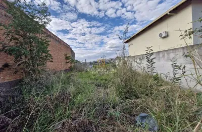 Terreno à venda na Rua Antônio Silva Sobrinho, SN, Santa Tereza, Divinópolis