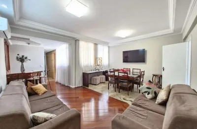 Apartamento a venda no centro 03 quartos 01 suite, sala ampla, cozinha, 01 vaga