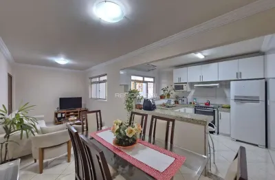 Apto a venda no centro 02 quartos 01 suite, sala ampla, cozinha, 01 vaga