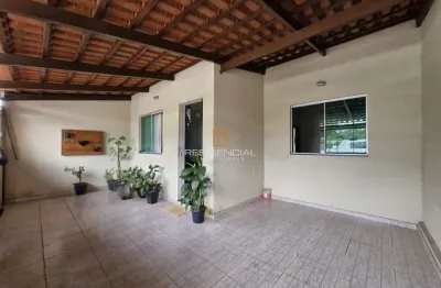 Casa a venda no bairro são roque 03 quartos, sala, cozinha, terraço, 02 vagas