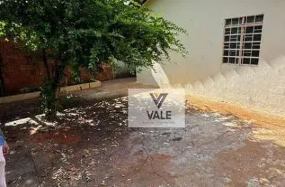 Casa com 2 dormitórios à venda, 80 m² por R$ 150.000 - Conjunto Habitacional Hilda Mandarino - Araçatuba/SP