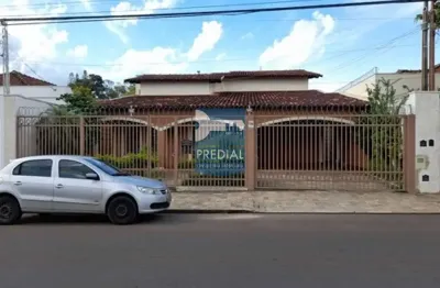 Casa com 5 quartos à venda no Centro, São Carlos 