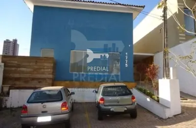 Casa com 3 quartos para alugar na Rua Marechal Deodoro, Centro, São Carlos