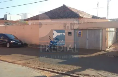Casa com 3 quartos à venda na Rua Rocha Pombo, Vila Lutfalla, São Carlos