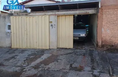 Casa à Venda em Esmeraldas - 2 Quartos, 2 Vagas, 180m² no Bairro Floresta Encantada
