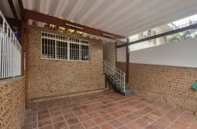 Casa com 3 quartos à venda na Rua Ilicínia, 272, Horto Florestal, São Paulo