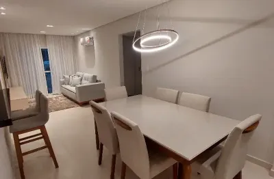 Apartamento com 119 m², 03 dormitórios, 02 suítes e 02 vagas