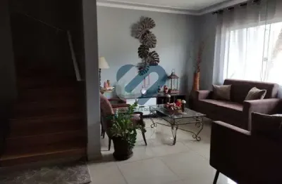 Casa com 4 quartos à venda na Rua Indaiá, 250, Vera Cruz, Londrina