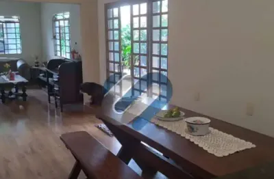 Casa com 2 quartos à venda na Rua André Luiz Nogari, 777, Alto da Boa Vista, Londrina
