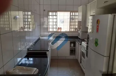 Casa com 3 quartos à venda na Rua Miguel Cacione, 314, Jardin São Francisco, Ibiporã