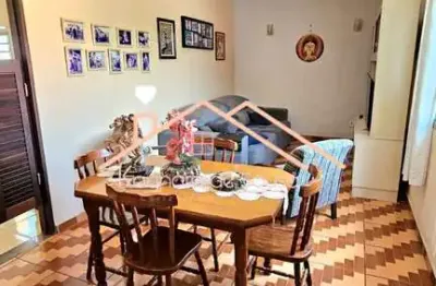 Casa com 3 quartos à venda na Rua Benedita Maria Lopes, Santa Clara, Pouso Alegre