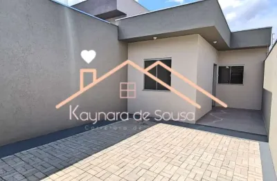 Casa linda com 3 quartos, sendo 1 suíte, em construção,  no parque real!!