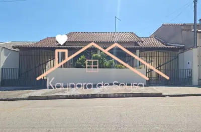 Casa com 4 quartos à venda na Avenida João Ferreira de Freitas, Cidade Vergani, Pouso Alegre