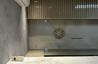 Sala comercial com 5 salas para alugar na Avenida Professora Laura Pacheco Bastos, 1011, Cidade dos Lagos, Guarapuava