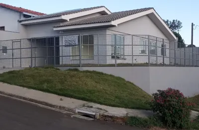 Casa com 3 quartos para alugar na Rua Epitácio Pessoa, Alto da XV, Guarapuava