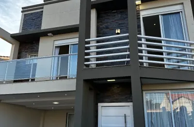 Casa com 3 quartos para alugar na Rua dos Pelicanos, Batel, Guarapuava