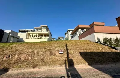 Terreno a Venda no Residencial Jaguary - 518m2 - Vista Livre - SJC/SP