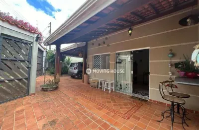 Casa com 3 quartos à venda na Rua Fioravante Agnello, 1542, Vila Moletta, Valinhos