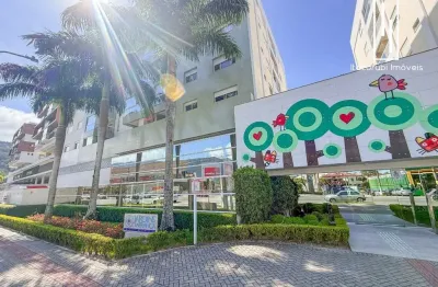 Apartamento com 3 quartos para alugar na Rua João Pio Duarte Silva, 1536, Córrego Grande, Florianópolis por R$ 6.600