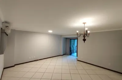 Apartamento com 3 quartos à venda no Riviera Fluminense, Macaé 