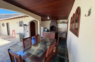 Casa com 4 quartos à venda no Cancela Preta, Macaé 