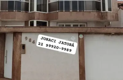 Casa com 4 quartos à venda no Cavaleiros, Macaé 
