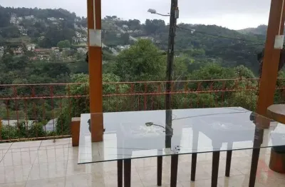 Casa com 3 quartos à venda na Barros Cassal, Prinstrop, Gramado