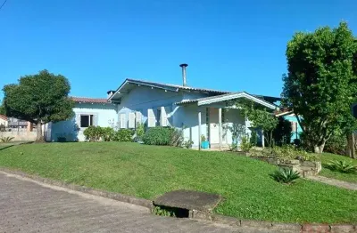 Casa com 2 quartos à venda no Palace Hotel, Canela 