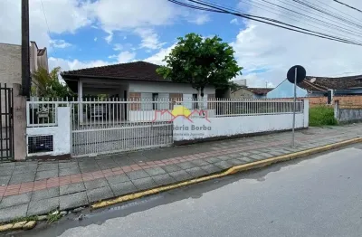 Casa com 3 quartos à venda no Centro, Araquari 