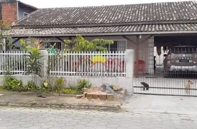 12438 - casa semi-mobiliada com  3 dormitórios ( sendo 1 suíte ) no bairro ubatuba (são francisco do sul)