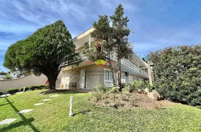 12612 - casa averbada com piscina semi-mobiliada, 4 dormitórios ( sendo 1 suíte ) no bairro floresta