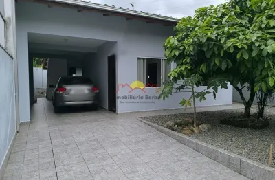 12889 - casa averbada, 3 dormitórios ( sendo 1 suíte ) no bairro paranaguamirim