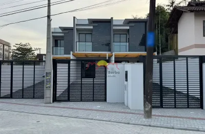 Casa com 3 quartos à venda no São Marcos, Joinville 